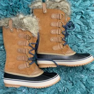 (NWT) Sorel Joan of Arc Winter Boots